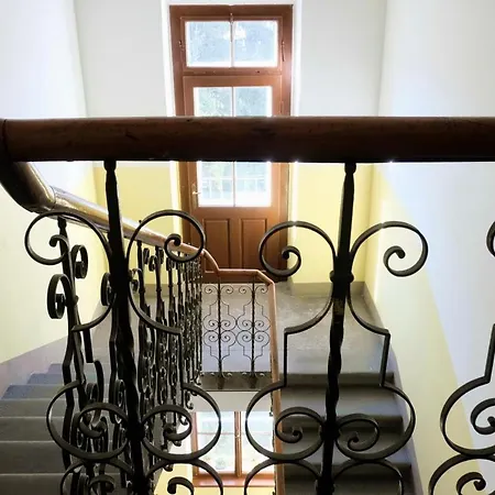 Newly Renovated In The Center Of Apartment Graz