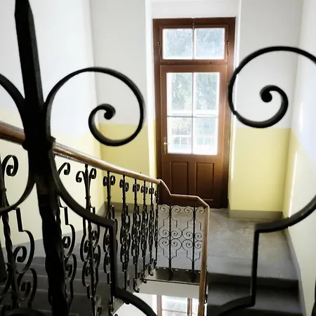 Newly Renovated In The Center Of Apartment Graz