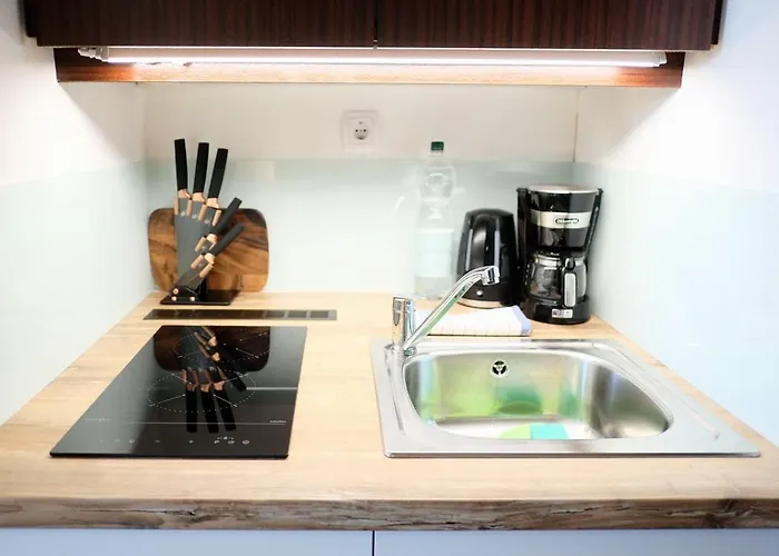 Apartment Newly Renovated In The Center Of