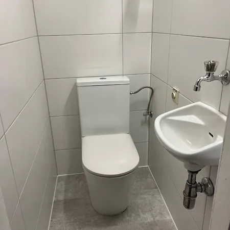 Noor - Compact - Free Parking & Near Messe Appartamento *