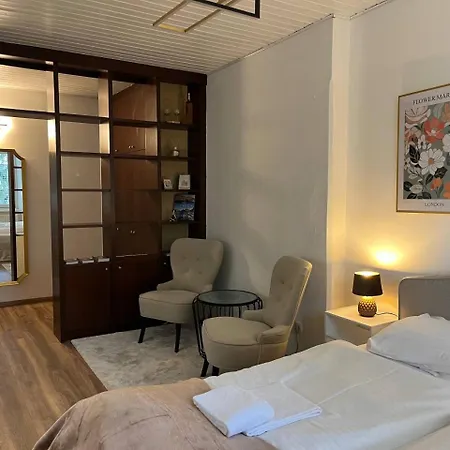 Noor - Compact - Free Parking & Near Messe Appartamento Graz
